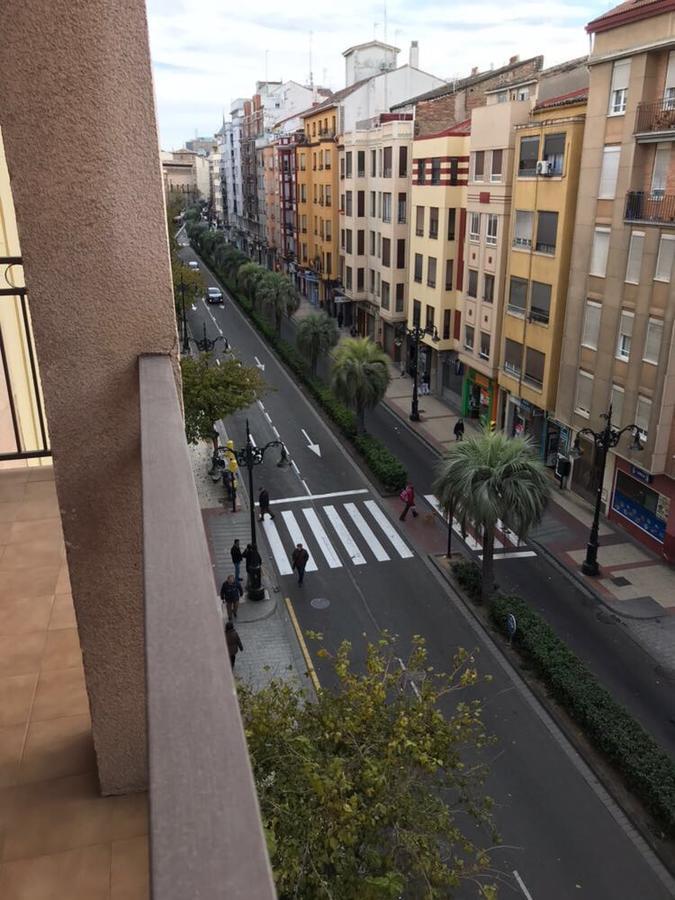 Az El Balcon De Conde De Aranda Apartment Zaragoza Exterior foto